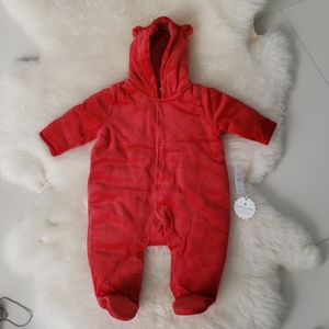 Baby Gap 3 to 6 month cold weather onsie red bear
